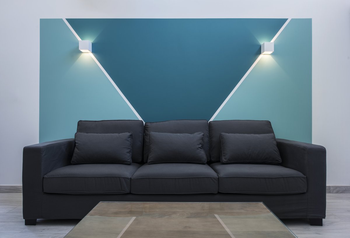 Réalisée en plâtre, les appliques et plafonniers PLASTRA vous offrent une multitude de possibilités puisqu'ils peuvent être peints ou accessoirisés.
💻RDV sur slv.com en tapant PLASTRA
#slv #experiencelight #plastra #personnalise #custom #diy