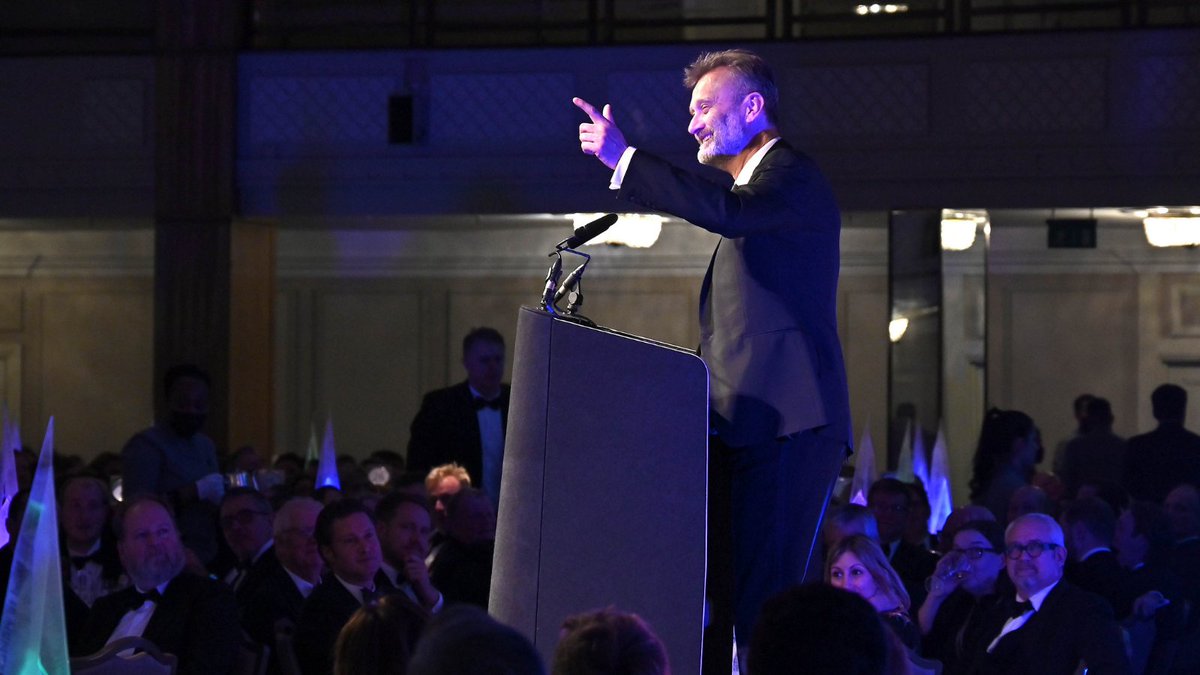 BCO_UK's tweet photo. This time last week we got to see all of your faces again at the 2022 BCO Annual Dinner.
The photos from the evening are now live! View them all here: https://t.co/gsO85luiRu
@weareWDI @TroupBywaters @ndygroup
#bcodinner #bcoannualdinner #workplace #networking #bcoevents https://t.co/WbEJV4QO5X