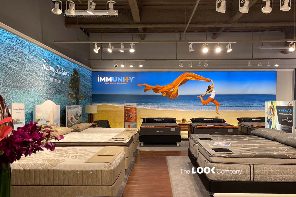 TheLookCompany1's tweet image. Bring your furniture showroom to light with backlit graphic walls. Lightboxes accentuate any space, capturing the attention of visitors and setting an illuminated backdrop for your products. #LasVegasFurnitureMarket #furnitureshowroom #backlitgraphics #lightboxes