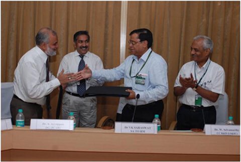 INbpgr's tweet photo. @INbpgr family is proud of Dr S Ayyappan who’s chosen for conferment of #Padmashri
He supported the cause #PGR with initiatives like #CRP on Agrobiodiversity, #NICRA, #permafrost, National Advisory Board on Management of Genetic Resources, #PGRPortal.
Congrats Sir!
@icarindia https://t.co/DWeLtsSrEL