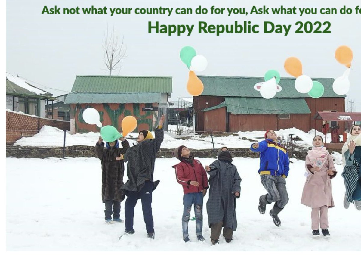 ParagonWitch's tweet photo. One flag, one land, one heart, one nation.
#GreenForKashmir
#PatriotsOfKashmir
#RepublicansOfIndia https://t.co/t8MvwBUEqK