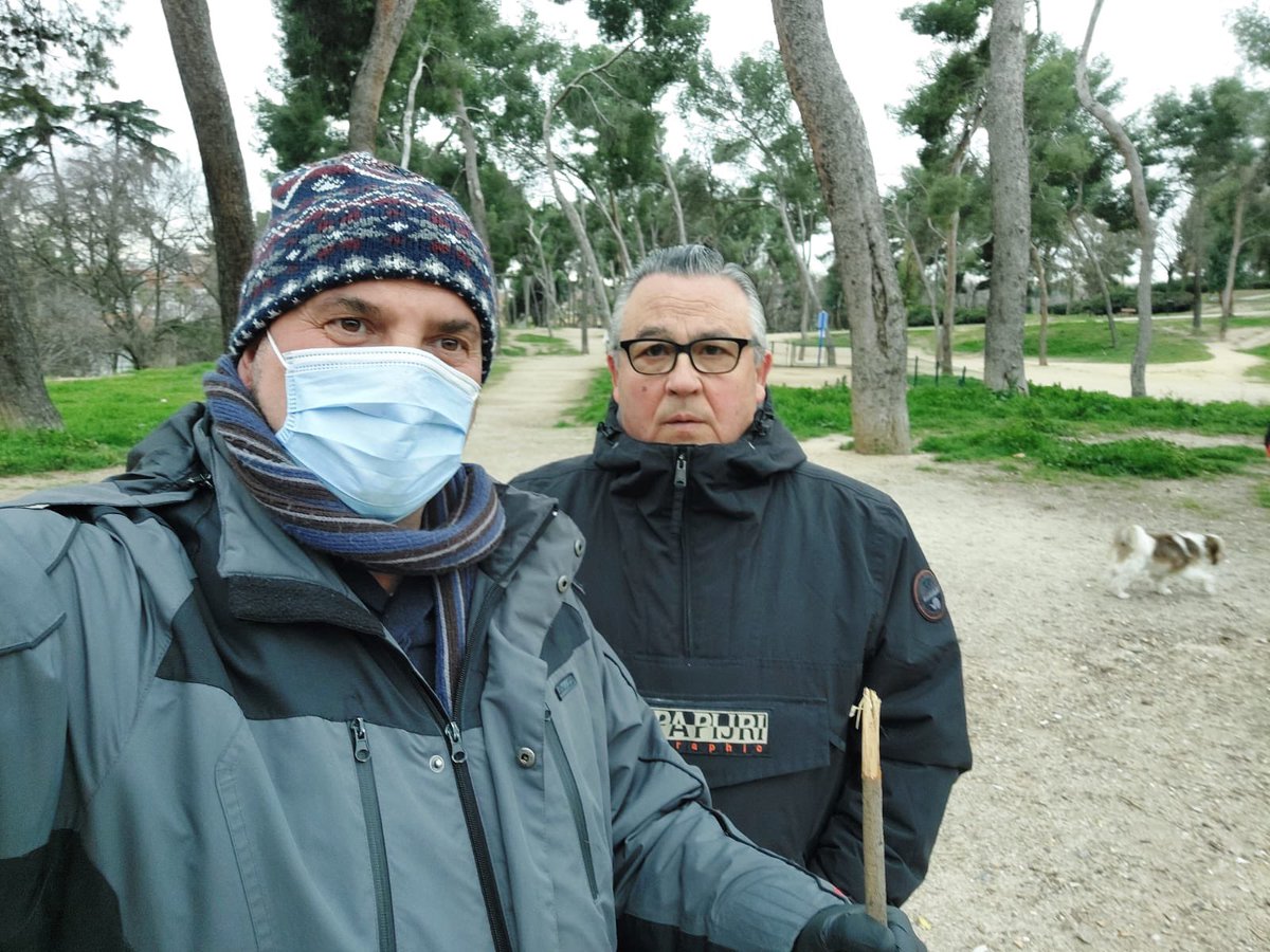 Ayer estuvimos con la AAVV de Caramuel y Juan Tornero para escuchar sus demandas y peticiones para hacer de la zona un lugar mejor para sus habitantes. #PopularesLatina #AsociacionVecinos #PisandoLaCalle