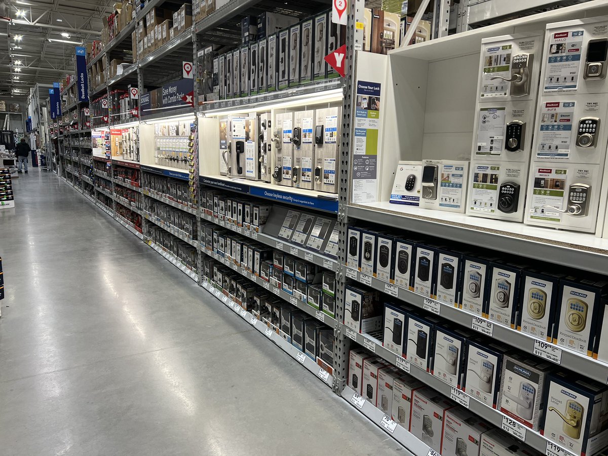 CorbinTFarr's tweet photo. We are #Locked and loaded with our #LockSets ready to sell!! #R1 #cardboardchallenge @DustinCornell5 @BenitoKomadina https://t.co/1mgRVOd22w
