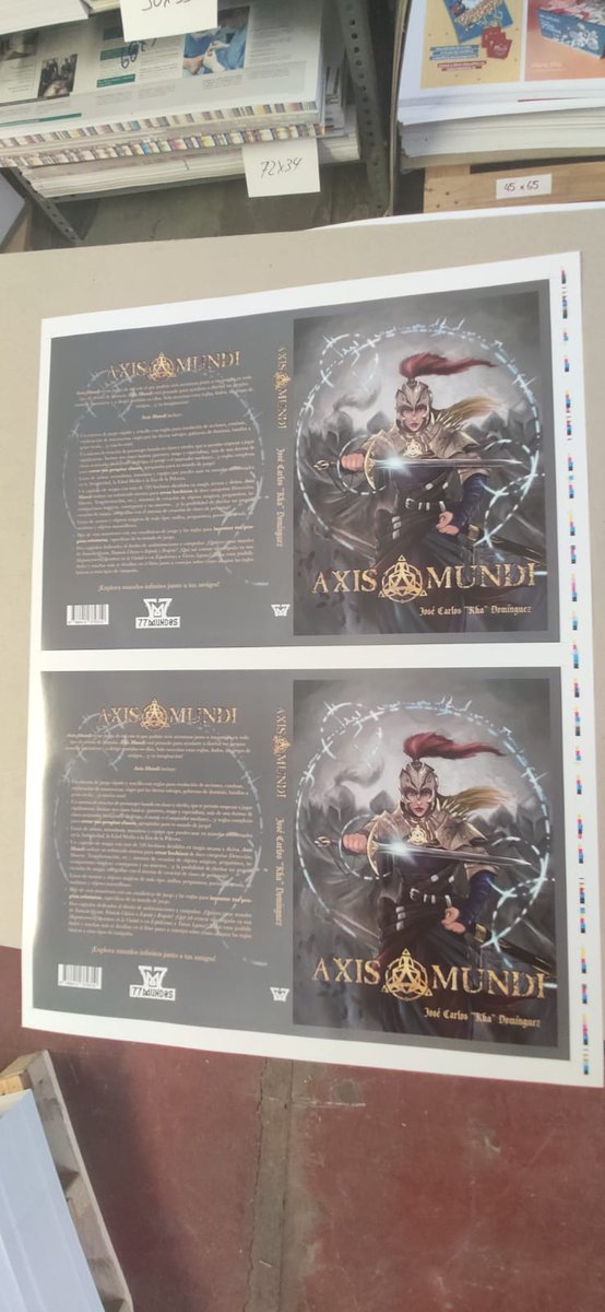 Ed77Mundos's tweet photo. Nos envían desde la imprenta fotos de la cubierta. Y mañana parece que lo harán de la tripa de #AxisMundi :) https://t.co/zt3QtN5AKa