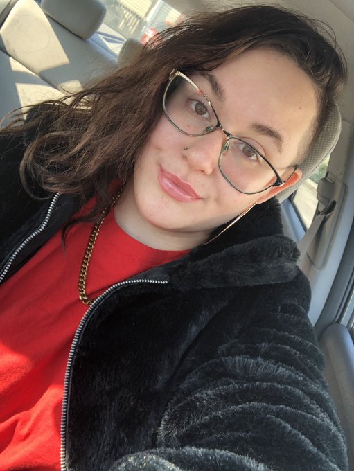Hewwo https://t.co/7QZQhBXdRn<a href="/tag/twitch"class="tags"><span>#twitch</span></a><a href="/tag/sexed"class="tags"><span>#sexed</span></a>
