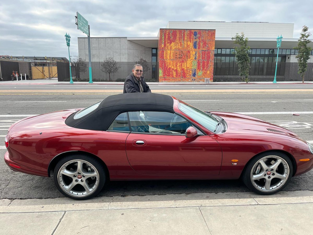 pcwallace1's tweet photo. Here's my new ride.

Just kidding. It belongs to a friend, but have driven it. Yum! https://t.co/Ga3GcAAAgS