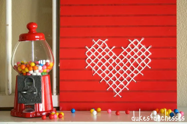 Make a wood cross-stitch heart sign for Valentine's Day! buff.ly/2D35PHT