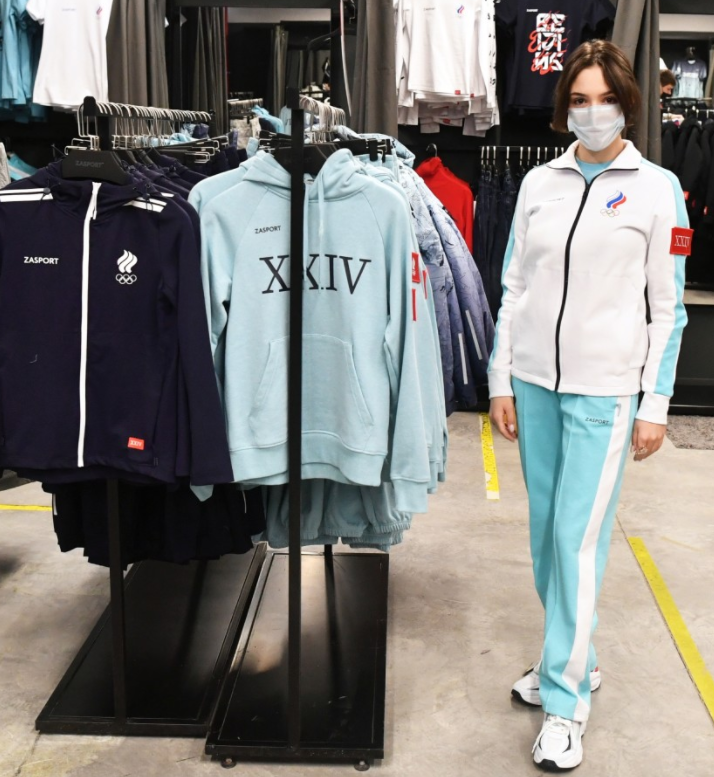 team_moonbear's tweet image. RIAN: There was information that the team tournament could take place without substitutions.
Zhenya: I do not participate and, probably, I have no right to discuss it. My role is to observe from the outside, to do my job, I am sure that everything will work out in the best way.