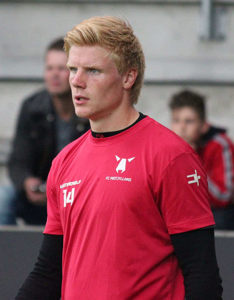 fotballnerdno's tweet photo. Tidligere Premier League-keeper har signert for Tromsø - https://t.co/Ol4rxyMupq #fotballnerd https://t.co/skDjKmf9Af