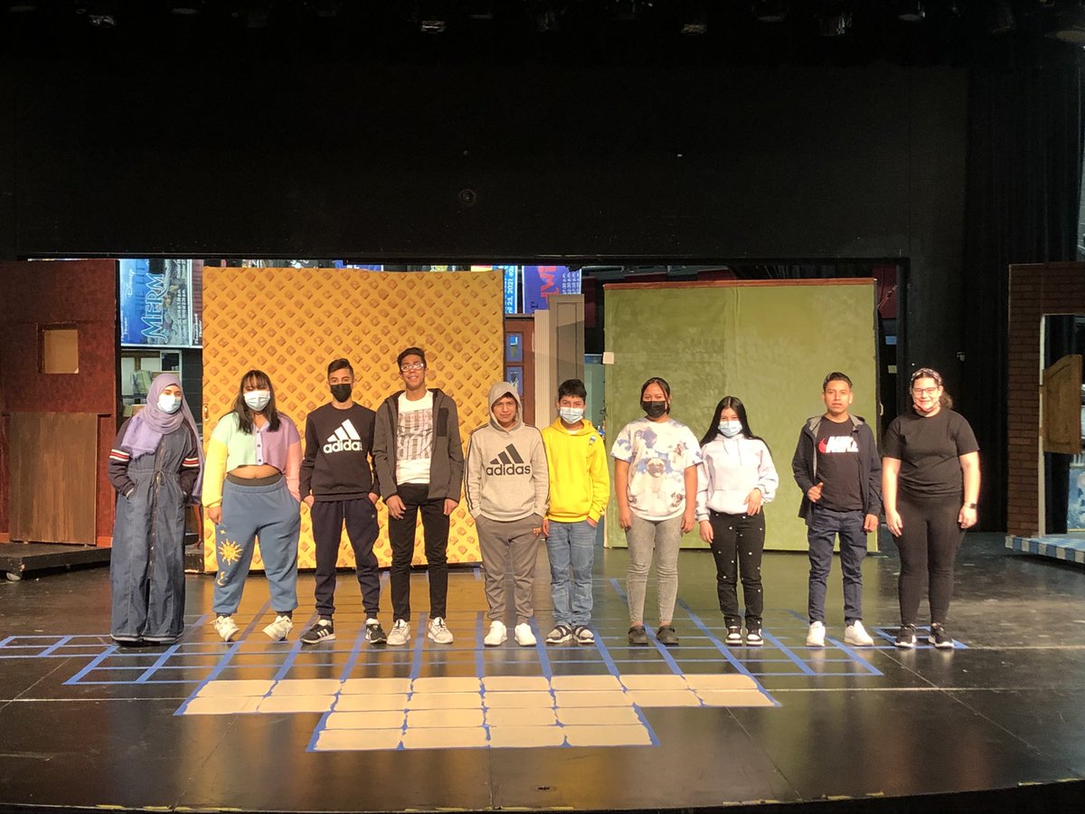 MrsJacobsLEHS's tweet photo. Sending a huge thanks to @LEHS_Theater for giving a tour of our theater in preparation of us seeing @HamiltonMusical on Thursday! A special thanks to @wilksworld1 for all of her help organizing! @EAST_HAWKS https://t.co/PXmvbUvZU7