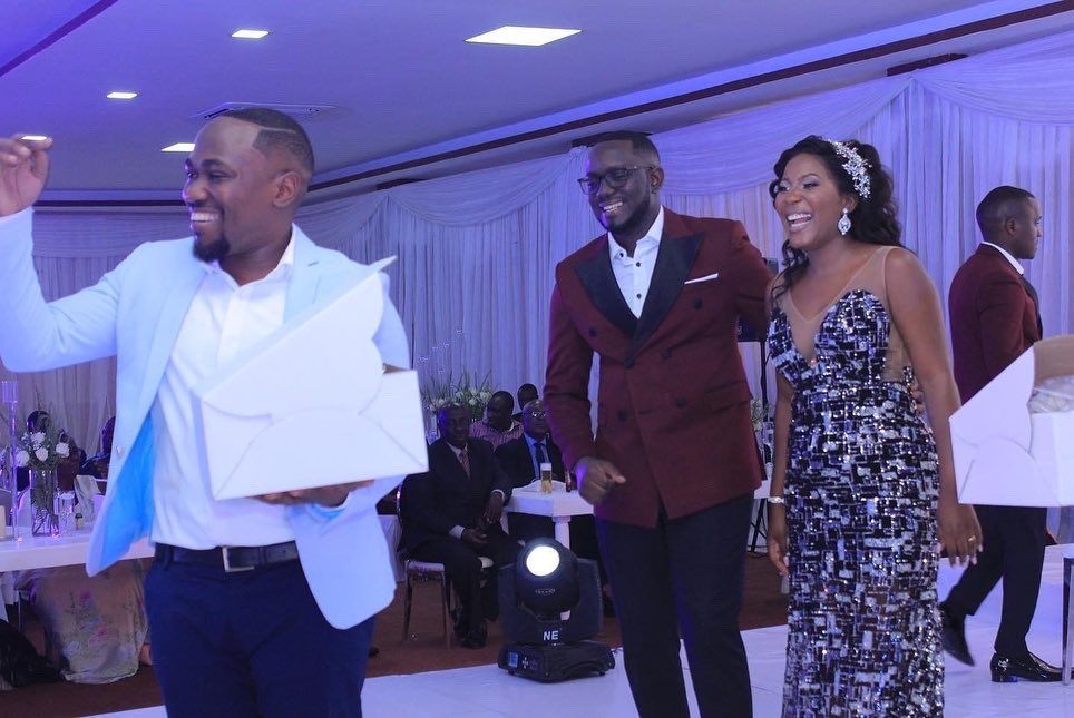 mousteydj's tweet photo. Just play nice music, #osirike 😬🎧
#weddingbymousteydj #RealSounds #naijaweddings #Realdeejays #weddingguest #weddingdj #Destinationdj #Kwikiriza https://t.co/kiwGe2y4IJ