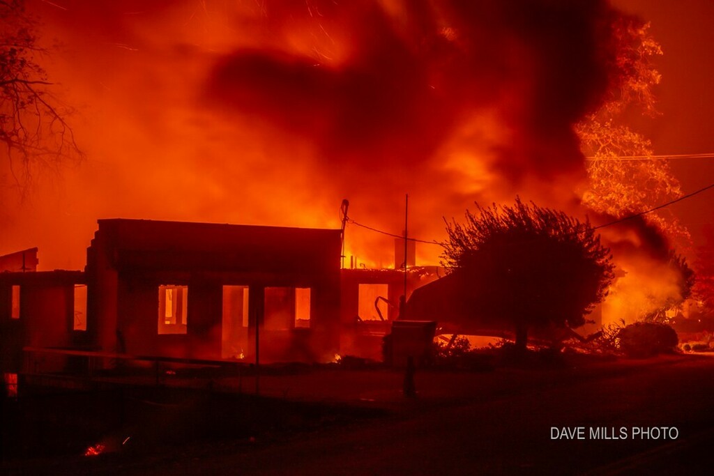 DaveMillsPhoto's tweet photo. Photos from the archives.
👇
IG | davemillsphoto
FB | davemillsphoto2015
Twitter | davemillsphoto
https://t.co/WlsTbfJ7Nm
https://t.co/9ZfsRsGcHB
https://t.co/fq0a9TuVDj
#lacofireairops
#lacountyfd
#creatnomatterwhat
#Firefightersposts
#calfire_daily… https://t.co/UgskYSustT https://t.co/x20Q1feHkN