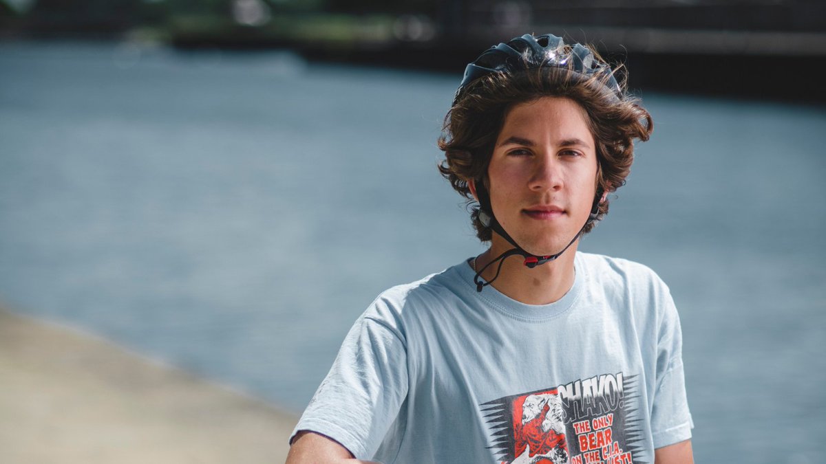 CoDeliveryElec's tweet image. Meet Fred 👋 

He’s one of our fab riders and a seasoned veteran after joining us a year ago.

What does a typical day look?

After an early start, Fred hops on one of our e-cargo bikes and cycles off to @boatyardbakery to deliver Emma’s delicious fresh bread to local businesses.