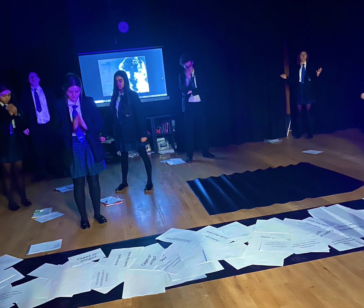 CathedralPA's tweet photo. Outstanding focus and insightful initial responses to stimuli for Year 10 @capajuniors #GCSEDrama #OfficiallyLaunched we cannot wait to see your ideas develop throughout this devising process ✨💛 @TrinityAcademyC https://t.co/HXzL9Wpyus