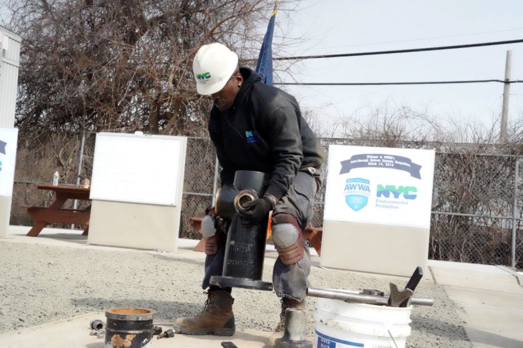 Are you a Utility, WWC or Team that has been practicing for our 2022 Competitions? We want to see pictures of you practicing! #NYWE22