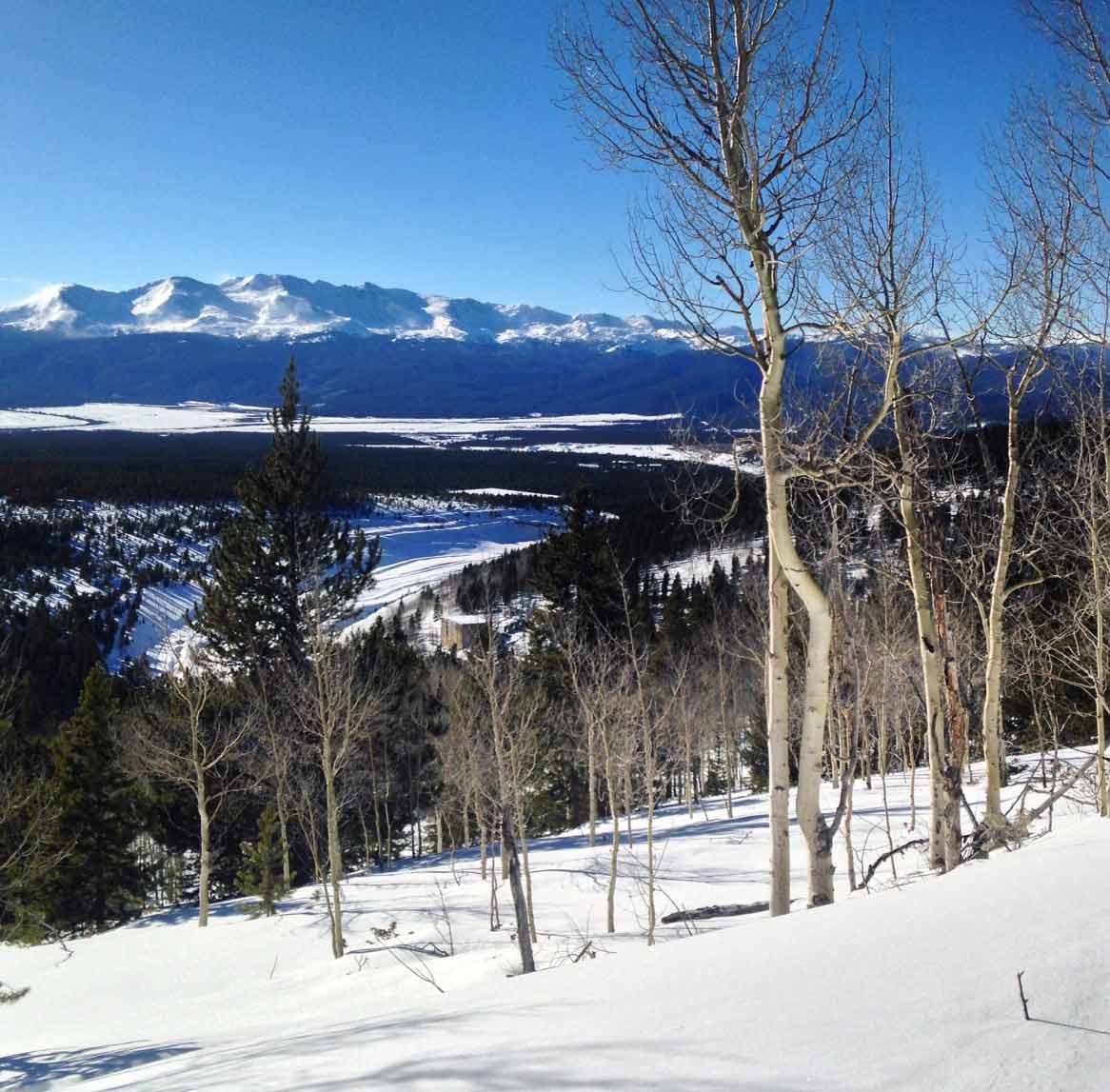 VisitLeadville's tweet photo. Love #Leadville &amp; #TwinLakesColorado? Come work for the Lake County Tourism Panel! #jobs https://t.co/7n79Ijs9F7 https://t.co/QxWGBMKl4S