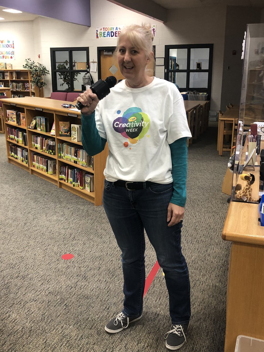 LindaHume10's tweet photo. It’s #TheGreatKindnessChallenge 💖and @JGB_Library Spirit Week Day #2 is Kindness Rocks - Dress Like a Rock Star. 

So, I went with #CreativeRockStar in honor of @Crayola #CrayolaCreativityWeek! ✏️🖊🖍 https://t.co/aM18UNCGmY