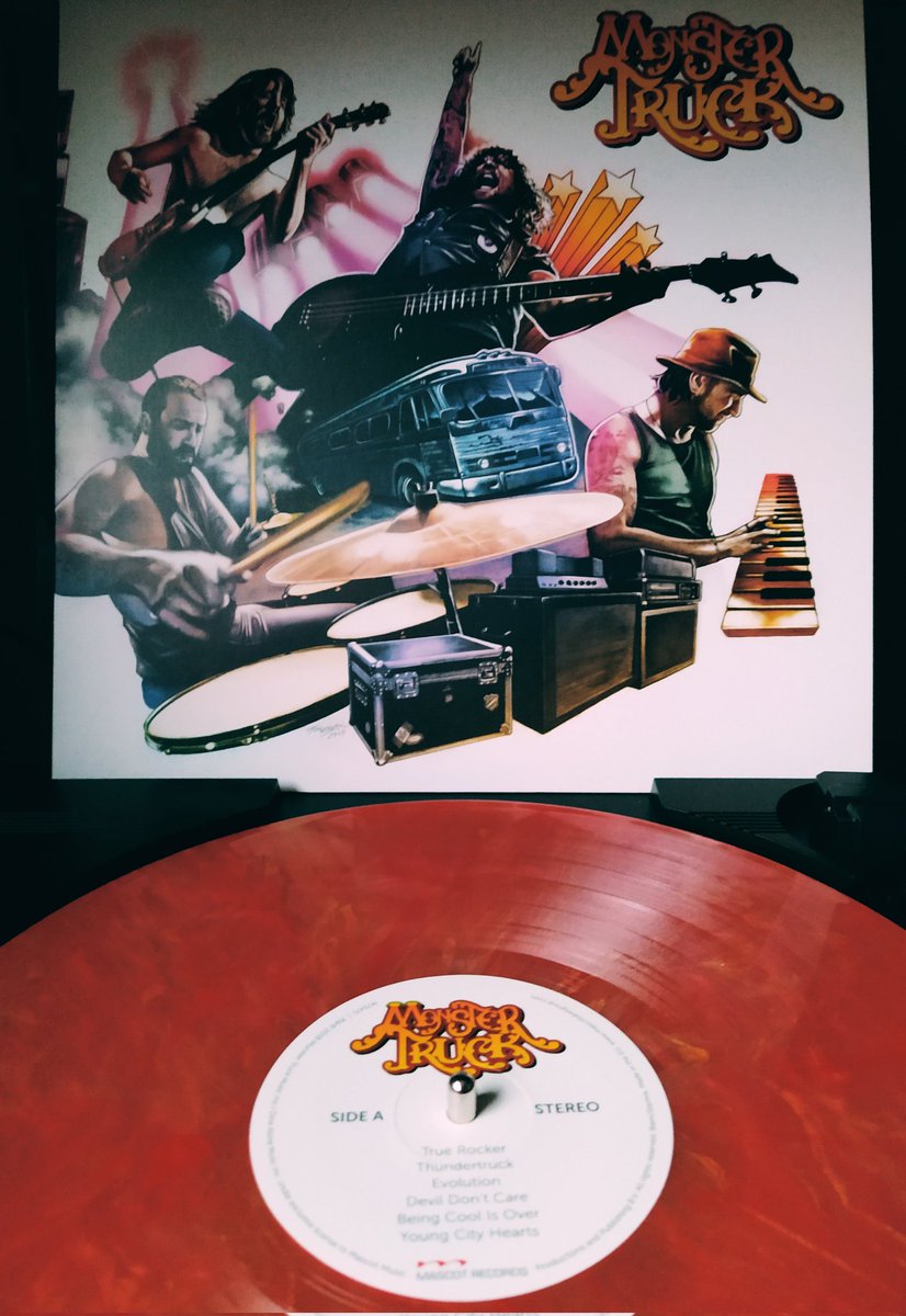 beetzerdiction's tweet photo. #NowPlaying
@Monster_Truck_ #TrueRockers
#NowSpinning https://t.co/BCfdNvfYXE