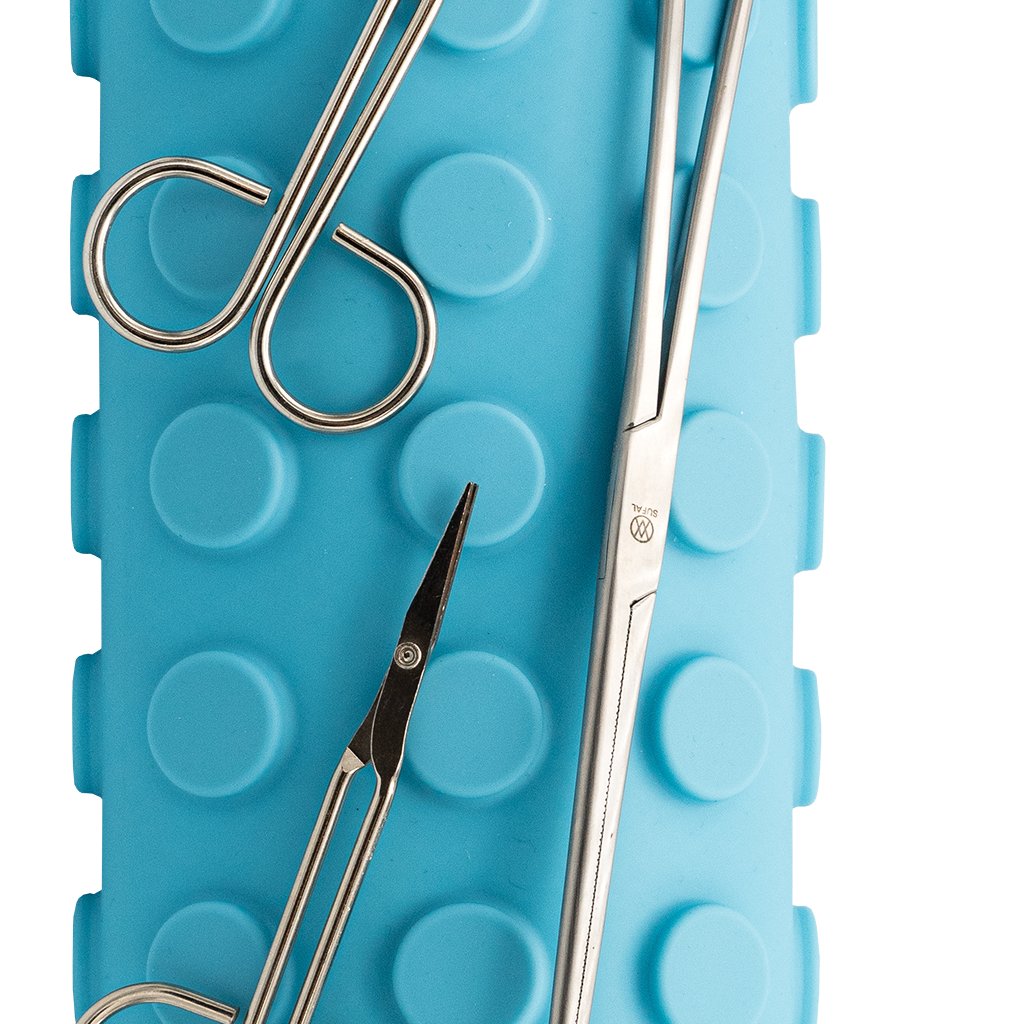 GlobalEraMed's tweet photo. #MagneticMat
Our #Batrik Magnetic Mat provides a sterile, neutral field for the safe placement and hands-free transfer of instruments. It is latex-free, reusable, and autoclavable (up to 134° C).
#instock https://t.co/71hlerte5Q