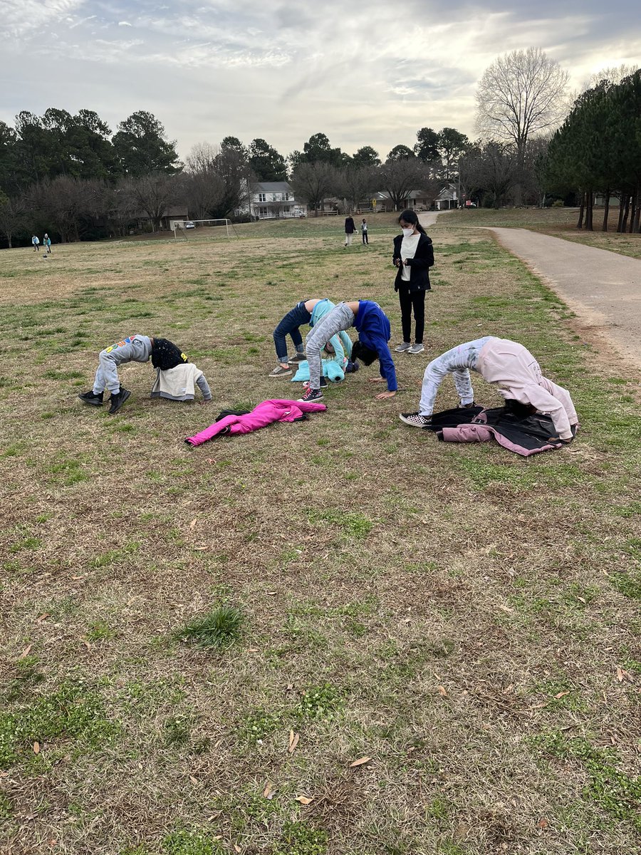 Ms Bardsley’s class enjoying recess with friends <a href="/BardsleysAdven1/">Bardsley’s Leaders</a> <a href="/CombsCatchUp/">Combs Catch Up</a>