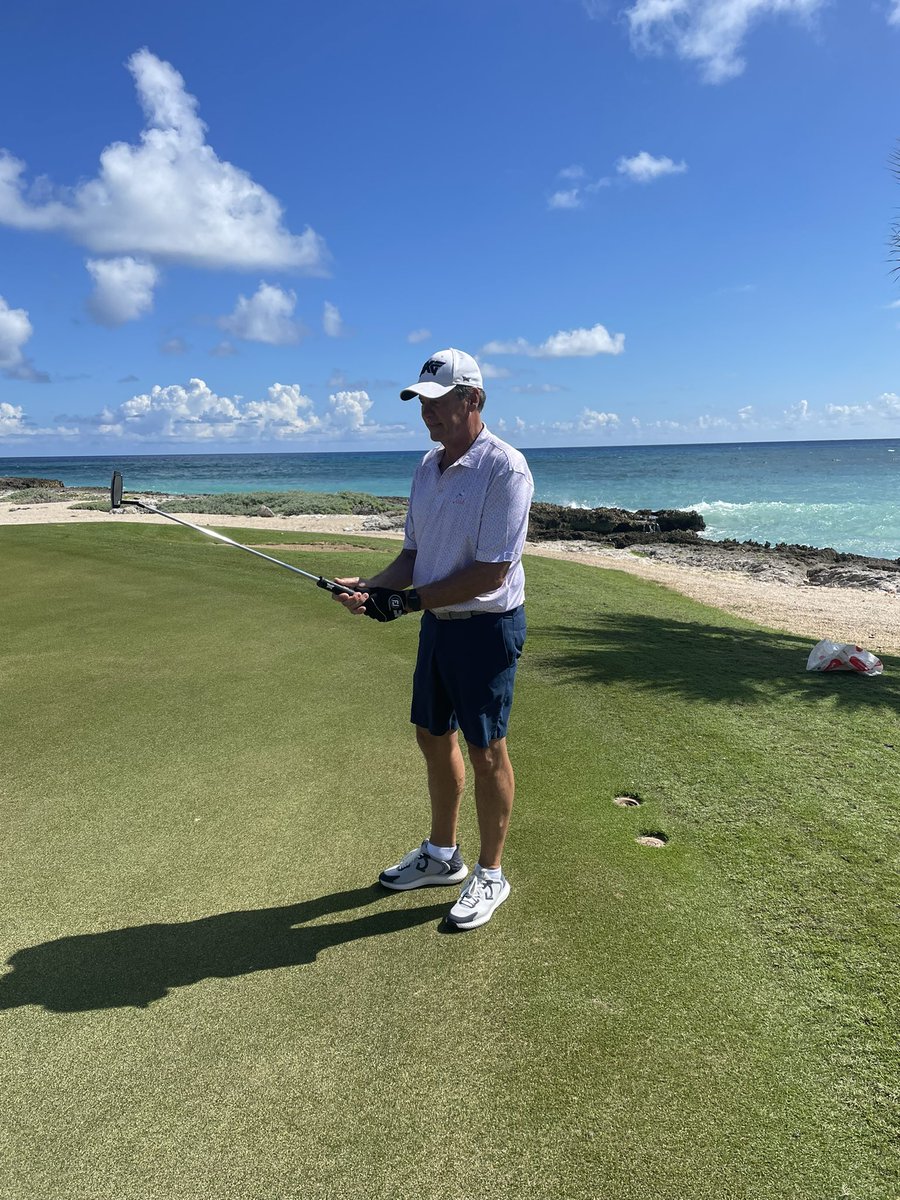 Thanks <a href="/pxg/">Parsons Xtreme Golf</a> I’m dialing it in for the <a href="/HiltonGrandVac/">HiltonGrandVacations</a> event next week. My goals beat 10 people. Mainly <a href="/GitRDoneLarry/">Larry The Cable Guy</a> ⛳️🏁