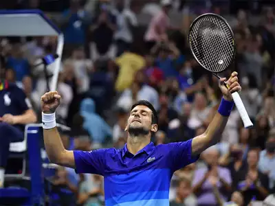 TheUnOz's tweet photo. BREAKING: Djokovic Granted Visa To Play #AusOpen After Agreeing To Attend Hillsong's Next Conference In A Deal Worked Out By Australian Prime Minister Scotty From Marketing. #auspol https://t.co/fELpgDZXOe