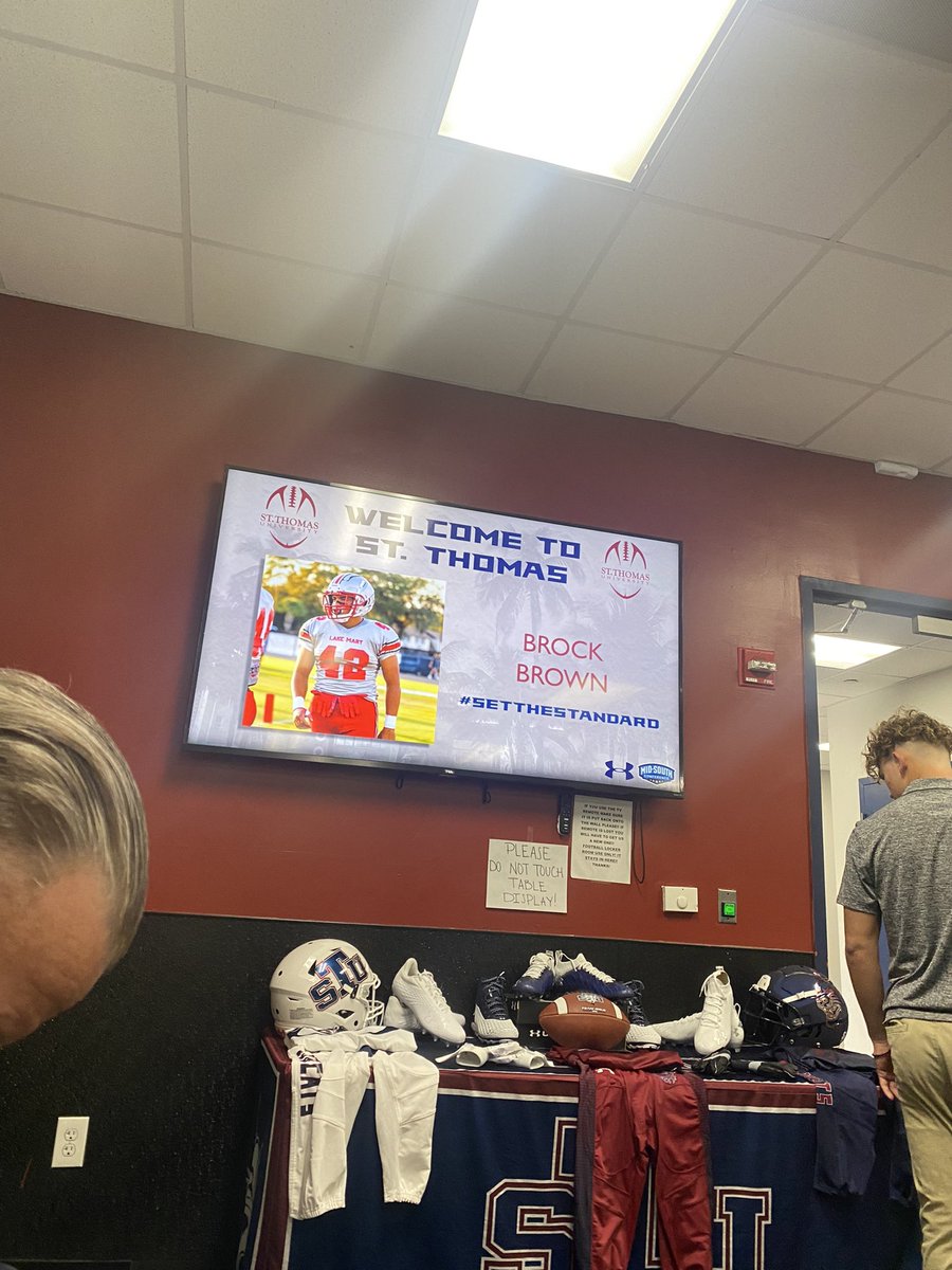 Had a great visit to <a href="/STU_Football/">STU Football</a> Today !! I would like to thank @coachsmith_stu and <a href="/_Jerome_Smith/">Jerome Smith</a>  for the opportunity to visit 🙌🏽