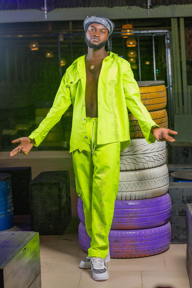 Wikidofficial's tweet photo. New released photos ahead of my releases this year

Swipe>>>>> to see

Stay for more updates 

Designer @smart_thread_kloset
Photographer @highpoint_photograph

.
.
#whikidinvasion
#onthelowgh
#olordofmercy
#angelicvocalist https://t.co/kXseX3tNJd