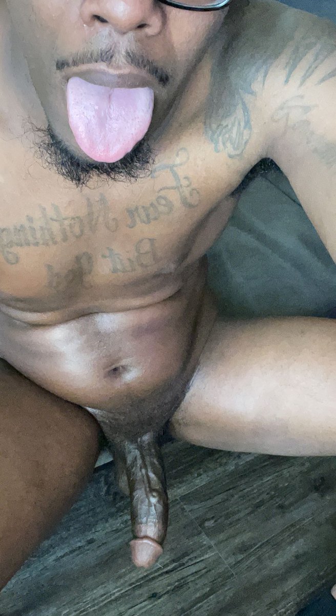 kingdingalin905's tweet photo. Bored someone Dm me 😜 https://t.co/XM5BvDtm7j