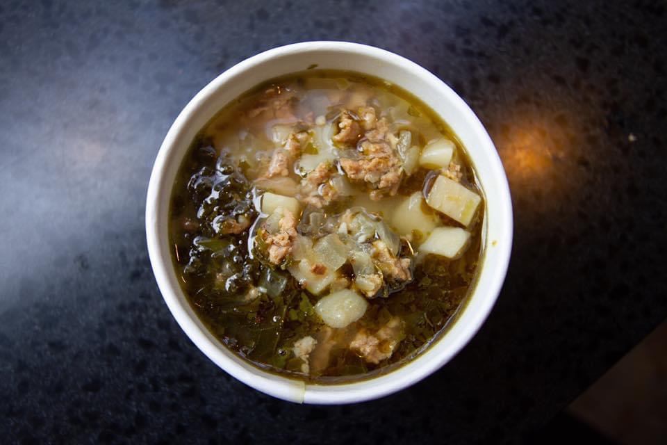 SmallBatchSoups's tweet photo. Make today soup-er. 🥣 We always offer gluten-free options on our menu.

#NationalGlutenFreeDay https://t.co/oOCQrUoa6J