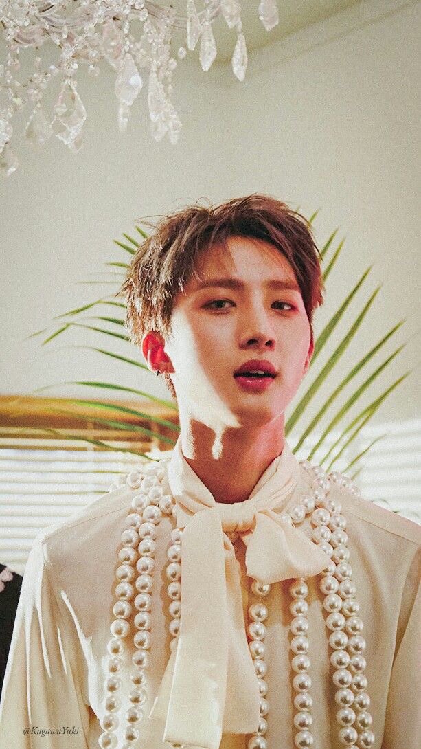 ☁️ ·̩͙✧  # ig 

                                      ❄️
Baile de Invierno.