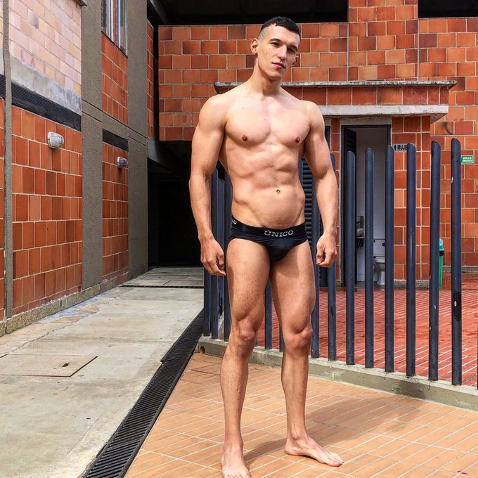 always in shape ah of course ripped too https://t.co/cQ1fQpMlKc<a href="/tag/models"class="tags"><span>#models</span></a><a href="/tag/hot"class="tags"><span>#hot</span></a><a href="/tag/gay"class="tags"><span>#gay</span></a><a href="/tag/onlyfans"class="tags"><span>#onlyfans</span></a><a href="/tag/gaytop"class="tags"><span>#gaytop</span></a><a href="/tag/latinome"class="tags"><span>#latinome</span></a>