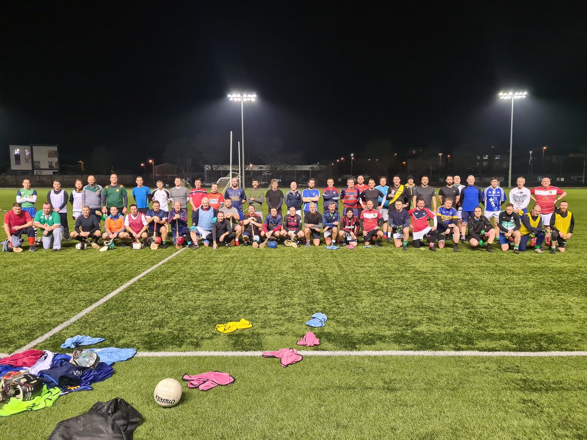 Back with a Bang 💥

5️⃣4️⃣ players, 27 hurling and 27 football. 

Biggest turnout since November '18.

The appetite for Social Hurling &amp; Football is growing more and more every day..

Looking forward to next week already..

Lots of new faces tonight, all welcome next week