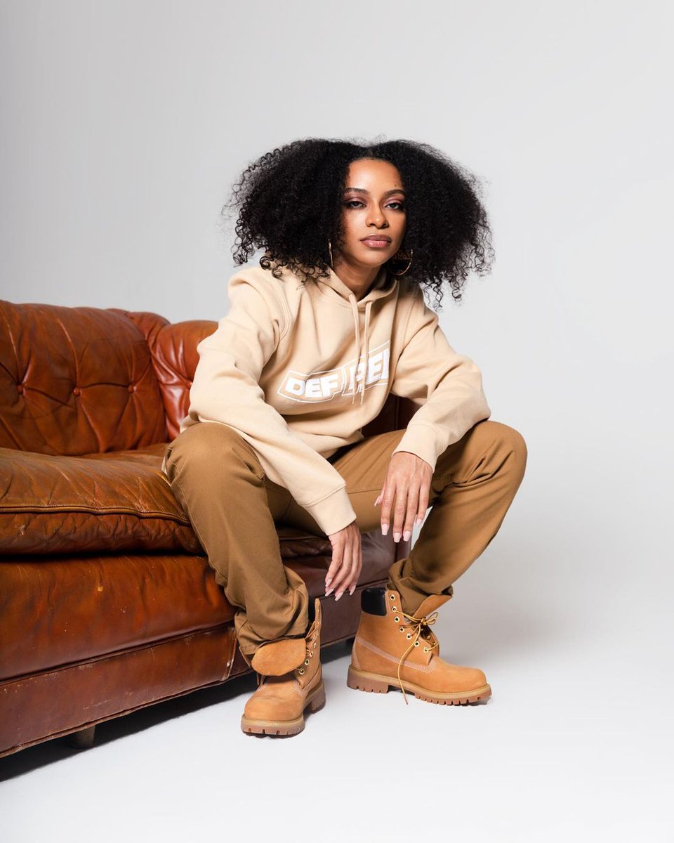 defpennyc's tweet image. .@LaDaja_ for @DefPenShop 

📸 @MegYuup