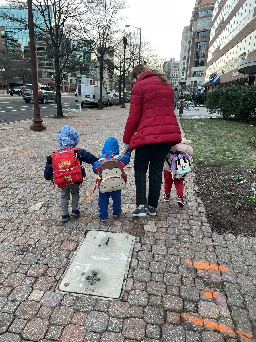 Ready to get the day started with our buddies <a target='_blank' href='http://twitter.com/ECSE_IS'>@ECSE_IS</a> <a target='_blank' href='http://twitter.com/APS_EarlyChild'>@APS_EarlyChild</a> <a target='_blank' href='https://t.co/2MJB5xzIWh'>https://t.co/2MJB5xzIWh</a>