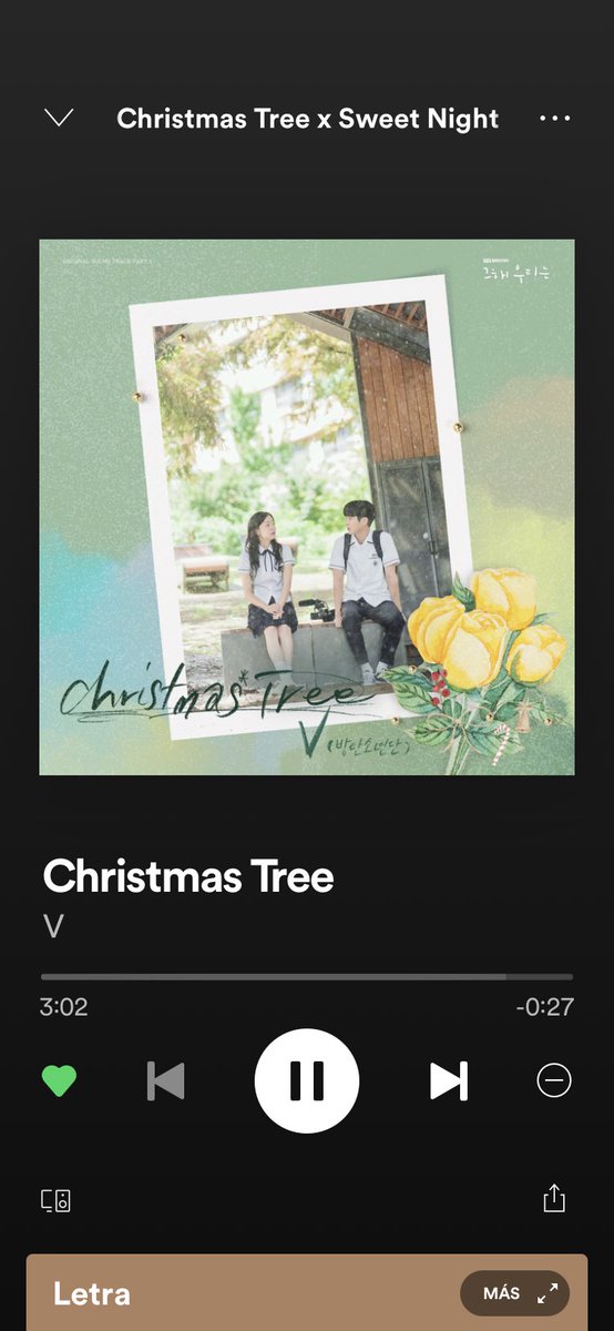 TaeperuFan's tweet photo. @thetaeprint @TaehyungFunds #ChristmasTree #V @BTS_twt  #방탄소년단뷔 

https://t.co/RBQUU6u1sE https://t.co/LzYekEnecK