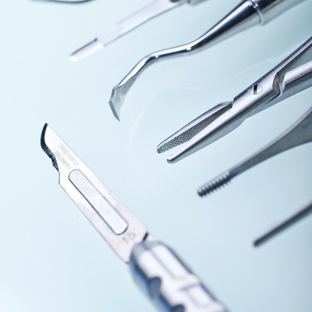 AlnorIndustries's tweet photo. Super elastic and martensitic in nature, nickel-titanium alloy is becoming an integral part of the endodontic industry. Here's the reason behind its popularity. 

Learn more:
https://t.co/VpQaA2owEx 

#nickeltitanium #alloys #highspeedsteel https://t.co/7vQZmR6Ek5