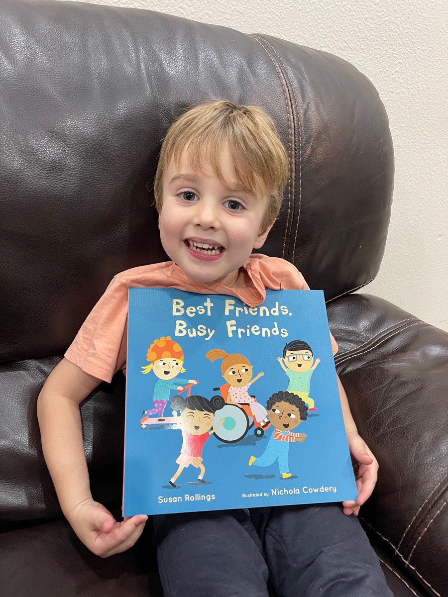 PHELC's tweet image. 💫 @PHELC  hosted our monthly virtual read with 370 pre-k students on the zoom call!  Robyn Powers from @PascoLibraries  read &apos;Best Friends, Busy Friends&apos; from @ChildsPlayUSA There were book activites &amp;amp; Dillon shared the story with his family! #buildingconnection @FLEarlyLearning