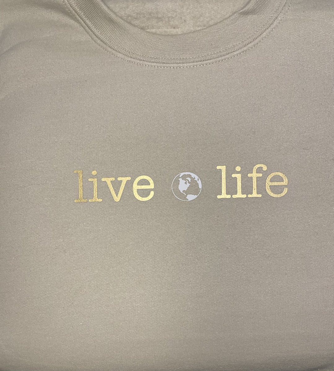 ThatCoachCam's tweet photo. I’ve been trying to get this started for 2 years now and it’s finally here! Live Life Motivation🌎.Please like &amp; retweet to share my brand! 1st drop coming soon. https://t.co/WdPtYc31RL