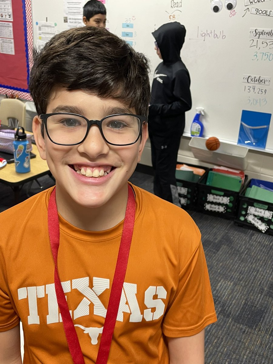 decooklions's tweet image. Celebrating these amazing students today for reaching over 500,000 words read in our #Read180 class. They continue to reach their goals and grow as readers. 🤩 #proud