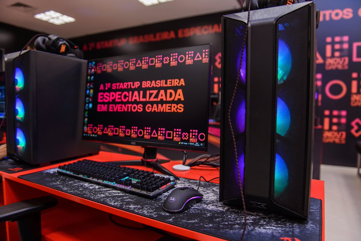 inov3games's tweet photo. Aquele SETUP ON FIRE te esperando 🖥😮‍💨

#ArenaInov3Games #inov3games #MonsterEnergy #Esports #Gamer #pcgamer https://t.co/JdPW1wDoGq