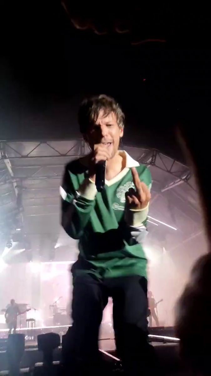 So happy and excited that there are only 19 days left until Louis Tomlinson starts the tour, seeing him on stage with his fans is something so bright and special 🤍