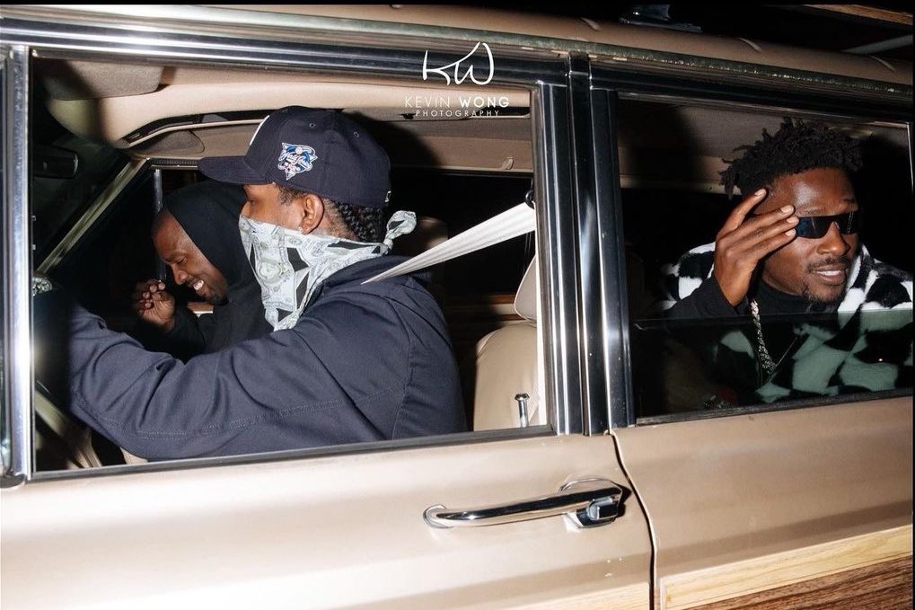 parisaintshop's tweet photo. Ye x Rocky x AB 🔥 https://t.co/1VwYwEFtp4