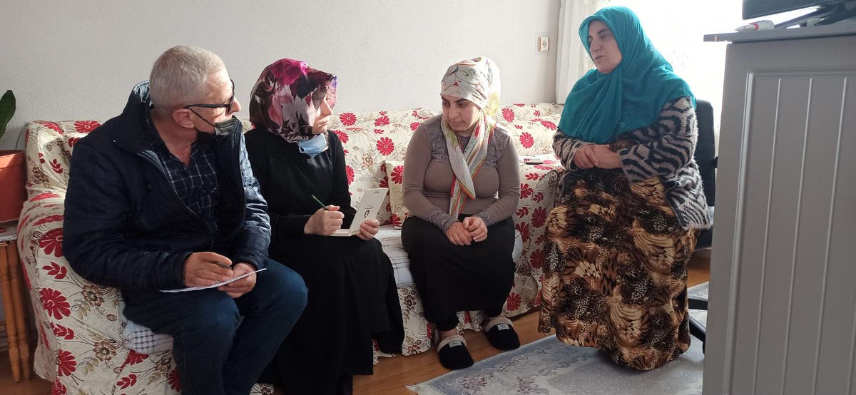 ak_uskudar's tweet photo. Farkında olalım, duyarlı olalım 💙

Beyaz Baston Görme Engelliler Haftası sebebiyle, Yönetim Kurulu Üyelerimiz ve Mahalle Teşkilatlarımızla birlikte, görme engelli kardeşlerimizi ve ailelerini ziyaret edip sorunlarını dinledik. 

📍 Güzeltepe

@osmannnurika
@demir_erdem https://t.co/x4TYsOELA2