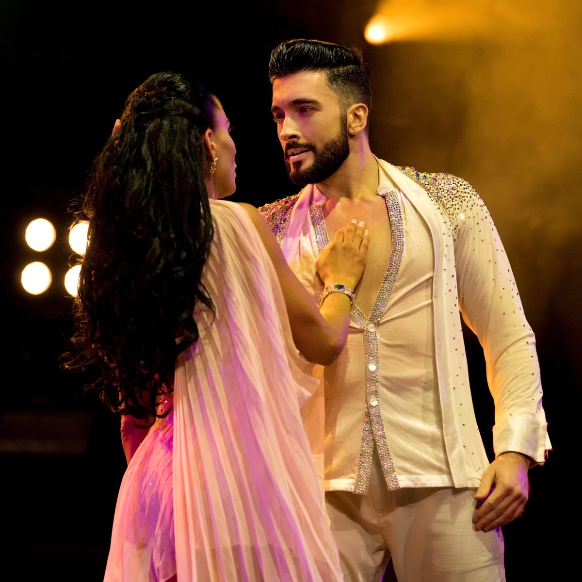 Aaron Brown (@AaronBrown_UK) on Twitter photo 2022-01-13 18:16:12 Tell me, Princess🧞♀️Now when did you last let your heart decide? ✨ @JasmineTakacs Show @DTNAShow 🕺🏻 #aaronandjasmine #aaronandjasminedance #princessjasmine #aladdin #awholenewworld #dance #dancethenightawayshow Tell me, Princess🧞♀️Now when did you last let your heart decide? ✨ @JasmineTakacs Show @DTNAShow 🕺🏻 #aaronandjasmine #aaronandjasminedance #princessjasmine #aladdin #awholenewworld #dance #dancethenightawayshow