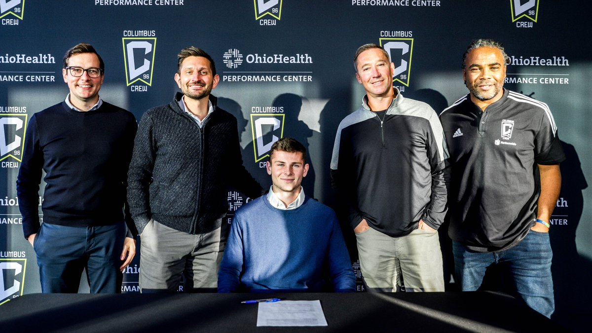 ColumbusCrew's tweet image. .@CrewAcademy96 👉 @GUHoyasMSoccer 👉 #Crew96

@zawadzki_sean joins the professional ranks with the Black &amp;amp; Gold after a standout career at Georgetown.