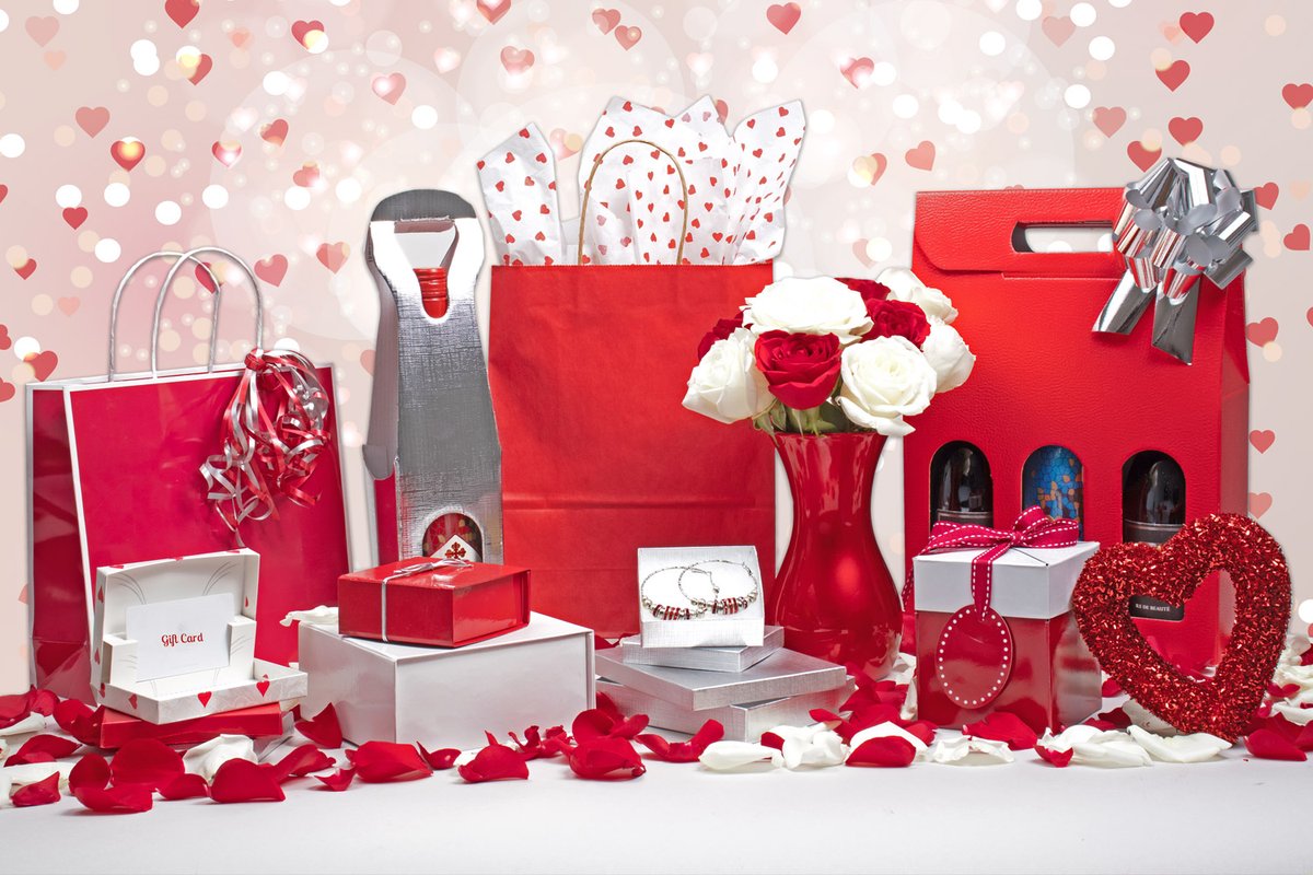 SplashPackaging's tweet image. Are you ready for Valentine's Day?

Shop our Valentine's Day selection of packaging online now:  bit.ly/3piIOc0