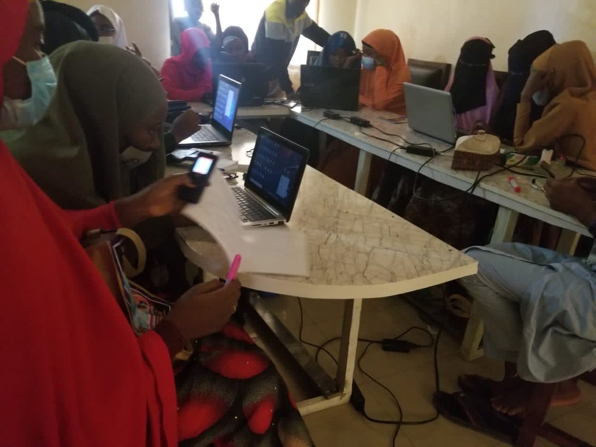 HammadTech01's tweet photo. We have successfully trained 100 #Women in #Zamfara State of Nigeria on different IT Professional Skills in our Native Language. @HammadTech01 #TechinHausa #hammadtechnologies https://t.co/Cvd47REKre