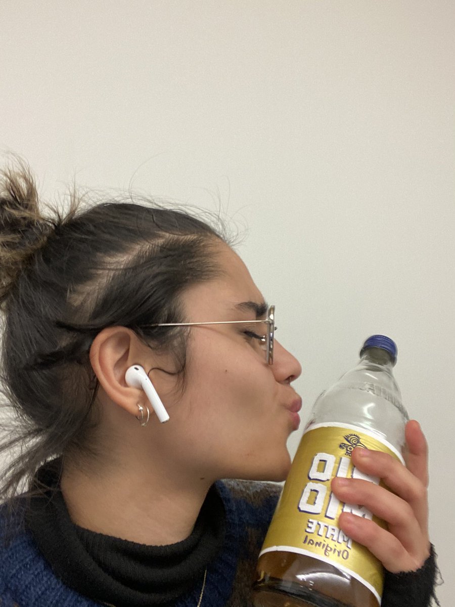 Yasmina El tweet media