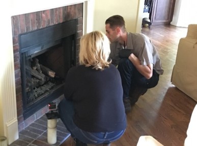 MaricopaAir's tweet photo. Want to upgrade your fireplace? If you’re within the program boundaries, you may qualify for up to $2,000 to switch your wood burning fireplace for a gas log set.
Visit https://t.co/39rDybPgMB for more details and to see if you qualify!
#cleanair #maricopacounty #burncleaner https://t.co/Hy8NTn6YSC